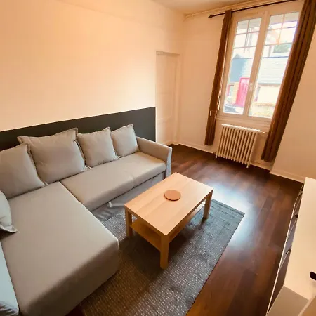 Petit T2- Proche Boulingrin Apartmán